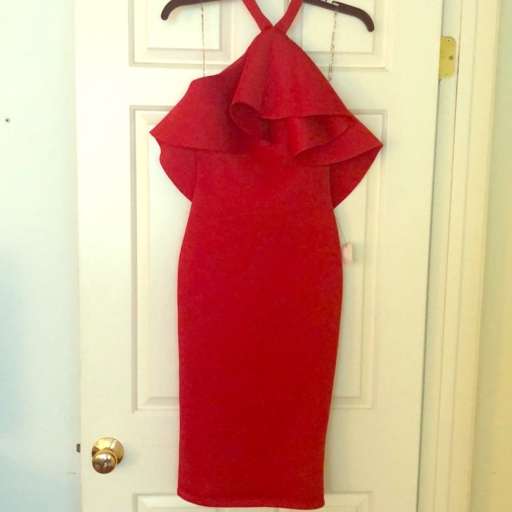 NEW with tags. Beautiful Red dress